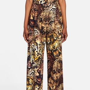 NWT Cavalli “Queen Of Arizona” Leopard / Cheetah Wide-Leg Trousers. Size 48 IT